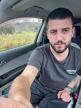 Pablo_Hornyguy95 live sex cam