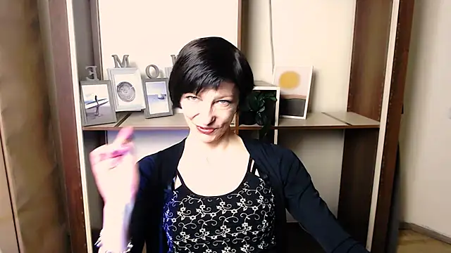 _AngeliaFlow_ live sex cam