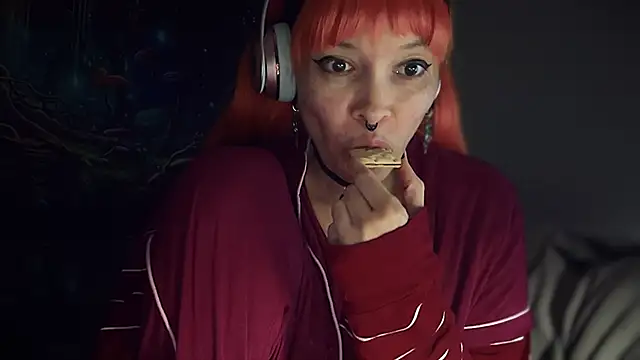 FRRANNKIE live sex cam