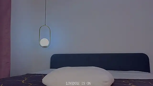 BritniBers live sex cam