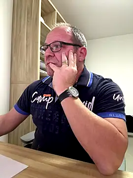 coupleLatinaLovers live sex cam