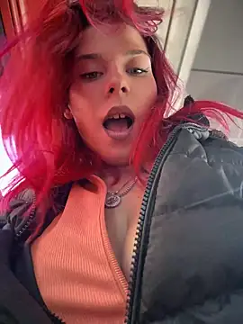 RiriRoseey live sex cam