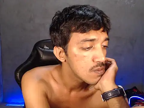 RowyCam live sex cam