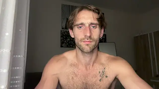 lukegunn live sex cam