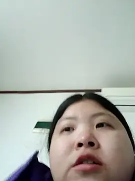 hello098712 live sex cam