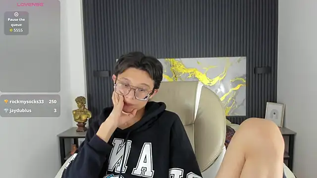 SantiagoRusso18 live sex cam