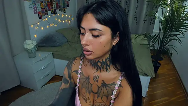 CharimgSabrina live sex cam