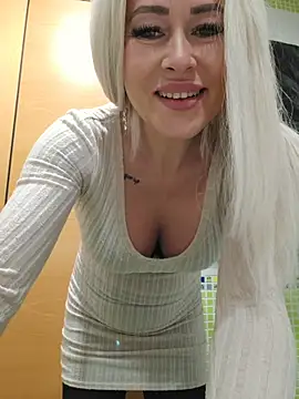 MILFBARBY live sex cam