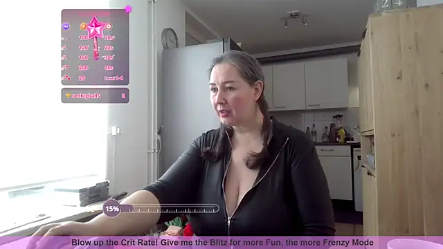 MilfGina live sex cam