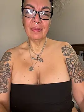 dieseldame1313 live sex cam