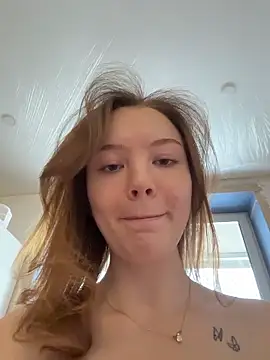 feral__berryss live sex cam