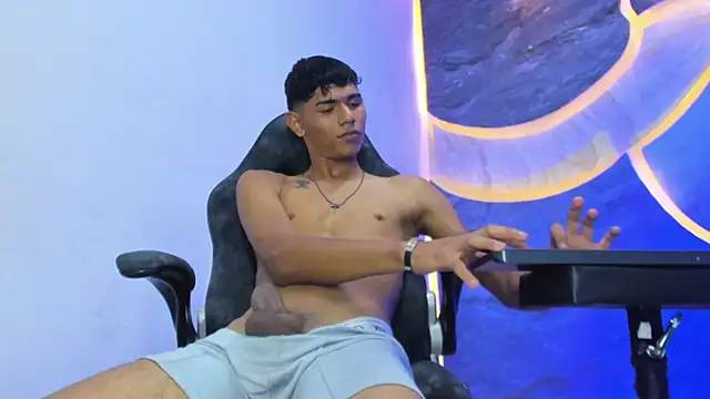 Sex_Boy_33_ live sex cam