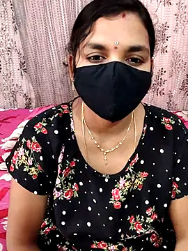 Lalitha-1995 live sex cam