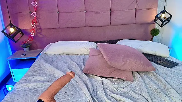 Jenna-Mitchell live sex cam