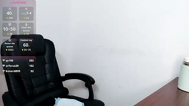 Ella-61 live sex cam