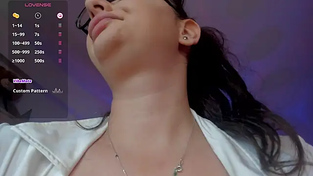 kylieety live sex cam