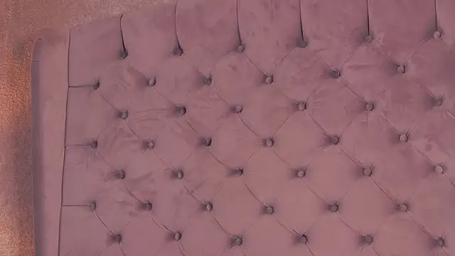 Alice_in_cumland_ live sex cam