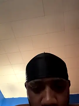 Kingstrokezxx live sex cam