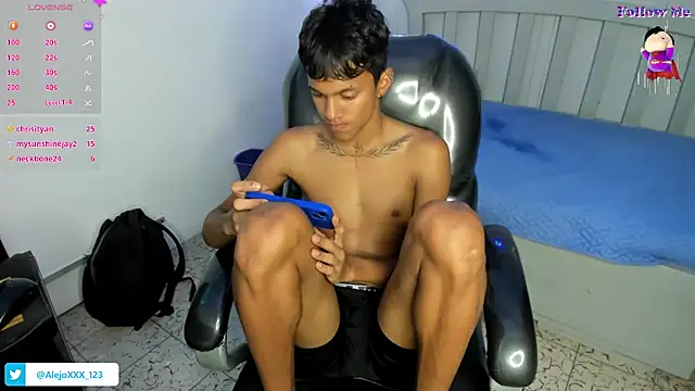 loistwink_ live sex cam