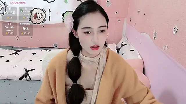 U-Ukitten live sex cam