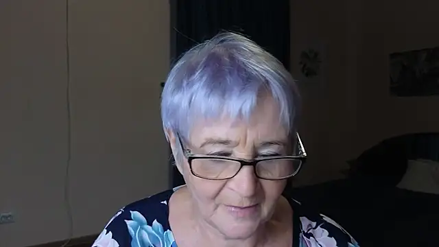 Sandra_Snowflake live sex cam