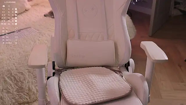 Pretty_Princess_Elina live sex cam