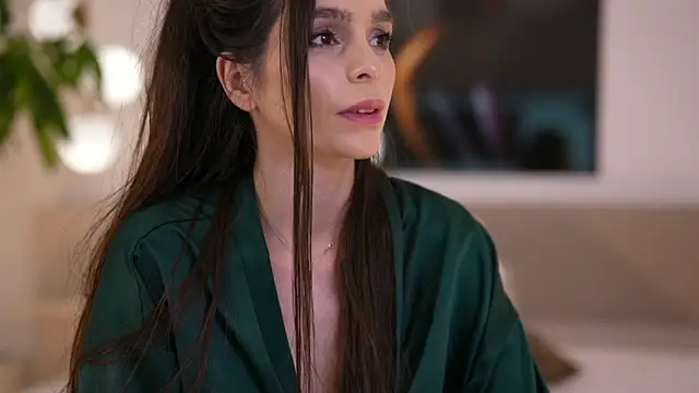 DoviaClaire live sex cam