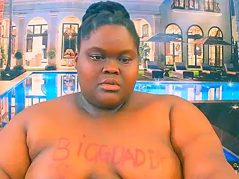 EbonyHotBuns live sex cam