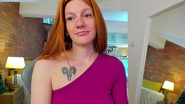 Aliceginger99 live sex cam