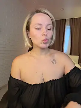 Charming_Daphny live sex cam