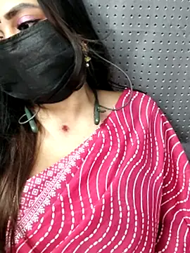 Cutie_nila26 live sex cam