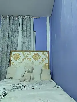 lady_kim_boner live sex cam