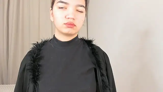 CoreenLuebbers live sex cam