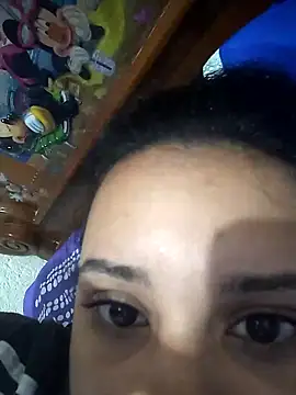 _Miaaleon live sex cam