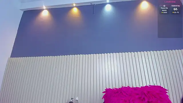 Aida-nicolle live sex cam