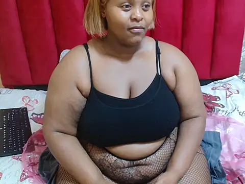 ChoklitBerry live sex cam