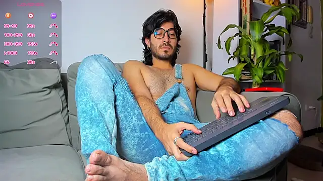 Ackerman_Eren_ live sex cam