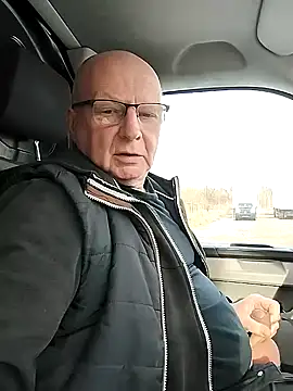 Zeigegeilehure live sex cam