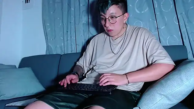 Sexyboy_666 live sex cam