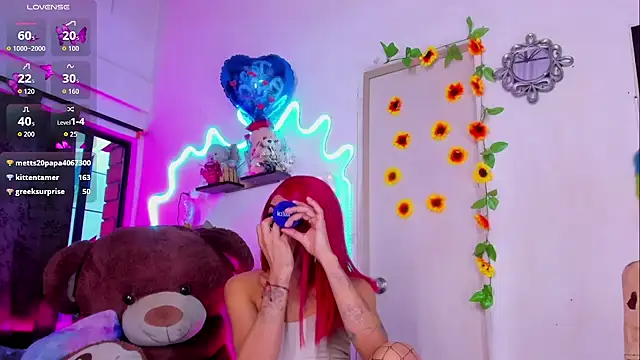 daniela_bigcock22 live sex cam