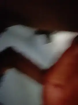 SnuggledStrut live sex cam