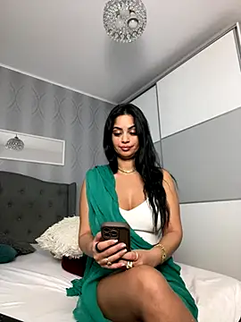 _adelle live sex cam
