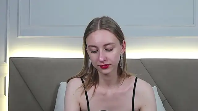 RachaelCute live sex cam