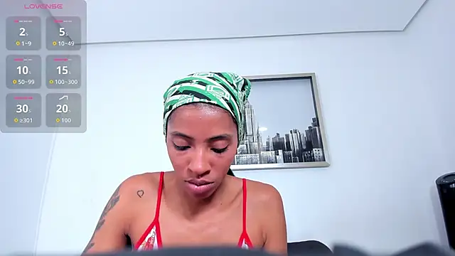 sarah_ashbourne live sex cam