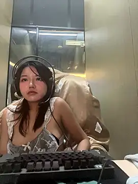 99EE-yy live sex cam