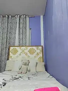 lady_kim_boner live sex cam