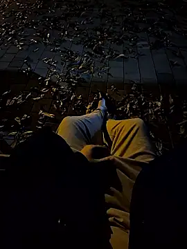 starvingo2002 live sex cam