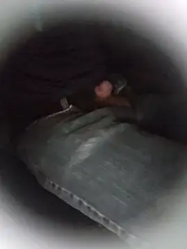 Spunwhiteboy1992 live sex cam