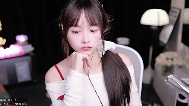 coward_by live sex cam