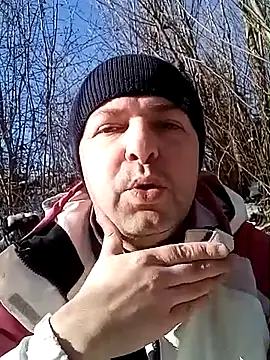 Luceriusbigass live sex cam